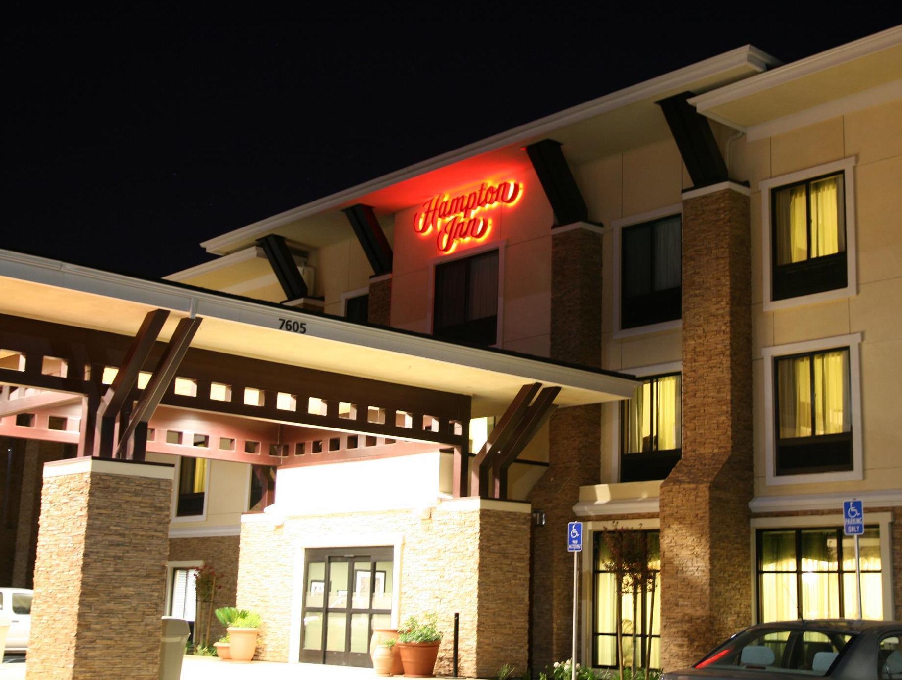 Hampton By Hilton Hotel Brentwood Eksteriør billede